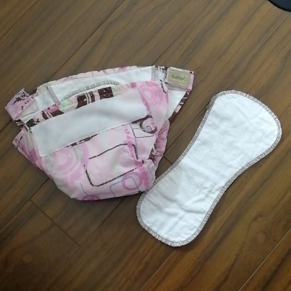 VGUC 2-pack Kushies Organic All-In-One cloth diapers - Picture 8 of 12